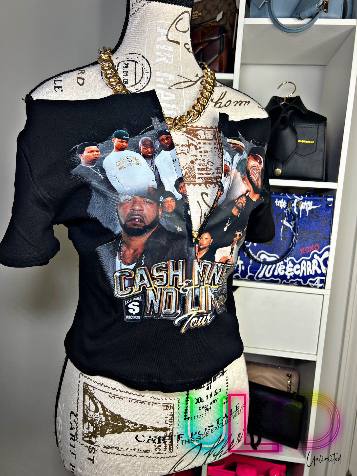 Cash Money No Limit Takeover Cropped Tee